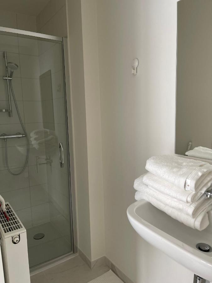 Mooie Kamer In Centrum Brugge Met Badkamer Екстер'єр фото