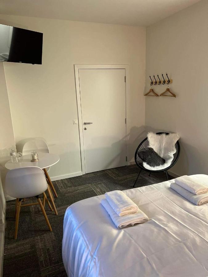 Mooie Kamer In Centrum Brugge Met Badkamer Екстер'єр фото